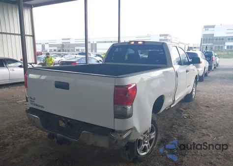 2010 Toyota Tundra Grade 4.6L V8 из США, поврежденный, VIN 5TFRM5F17AX010008